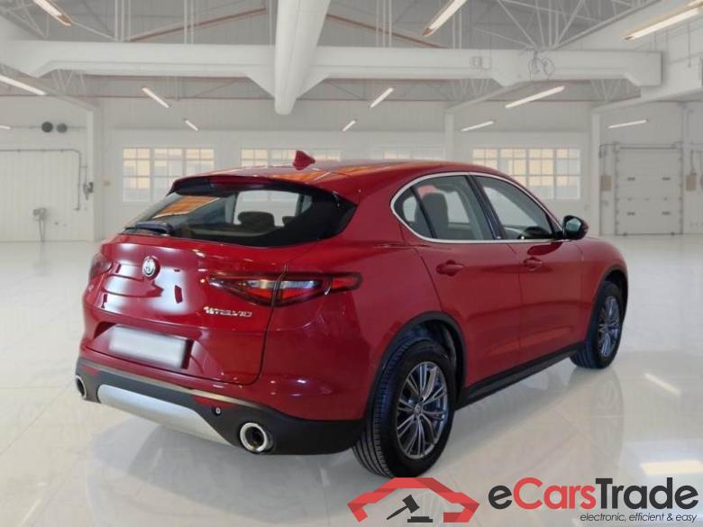 ALFA ROMEO STELVIO / 2017 / 5P / SUV 2.2 TURBO DIESEL 190CV AT8 Q4 BUSINESS #2