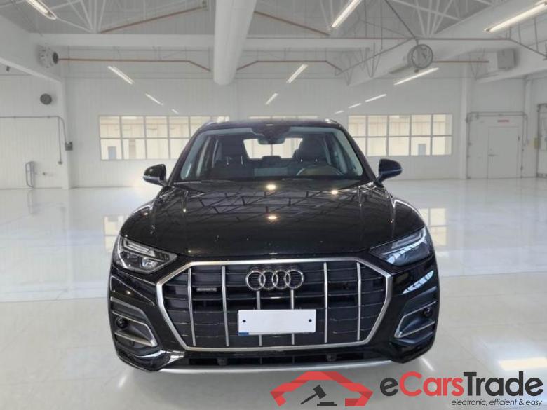 AUDI Q5 / 2020 / 5P / SUV 40 TDI BUSIN. ADVANCED QUATTRO S TRONIC #6