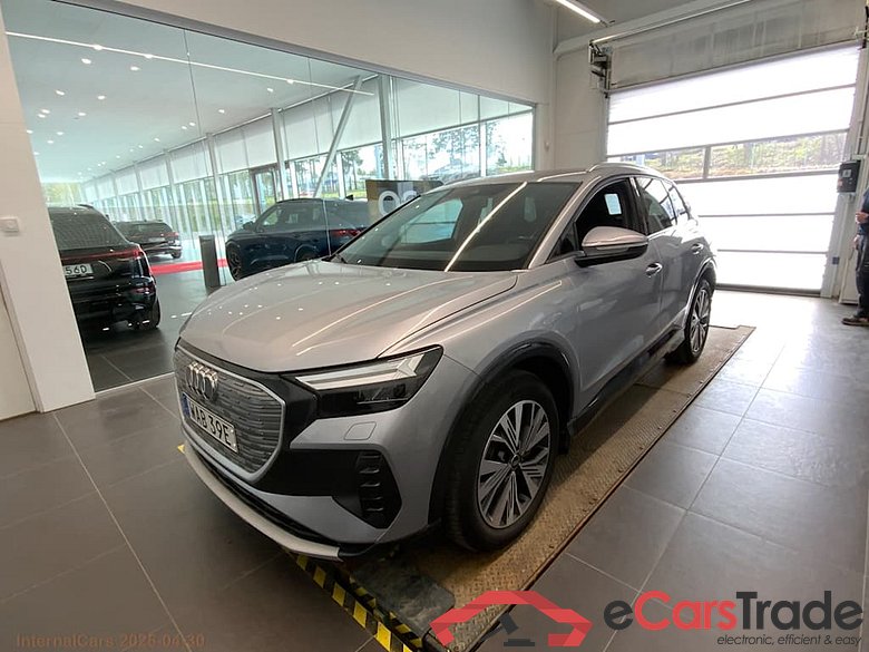 Audi Proline advanced, interiörpaket, advanced-exteriör, Sonos, förarkomfortpaket Q4 40 E-TRON #1