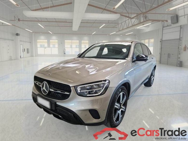 MERCEDES-BENZ GLC COUPÈ / 2019 / 5P / SUV 220 D 4MATIC SPORT AUT.