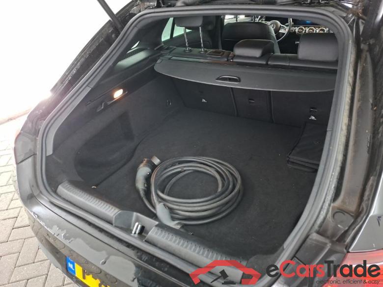 MERCEDES-BENZ CLA Shooting Brake CLA 250 e DCT Luxury Line 5D 160kW #5
