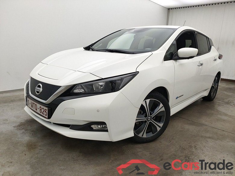 Nissan Leaf N-Connecta 40kWh 5d