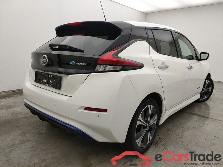 Nissan Leaf N-Connecta 40kWh 5d #2
