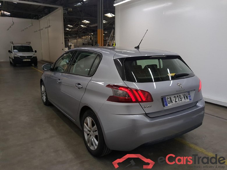 PEUGEOT 308 / 2017 / 5P / Berline Puretech 110 S&S Active Business #2