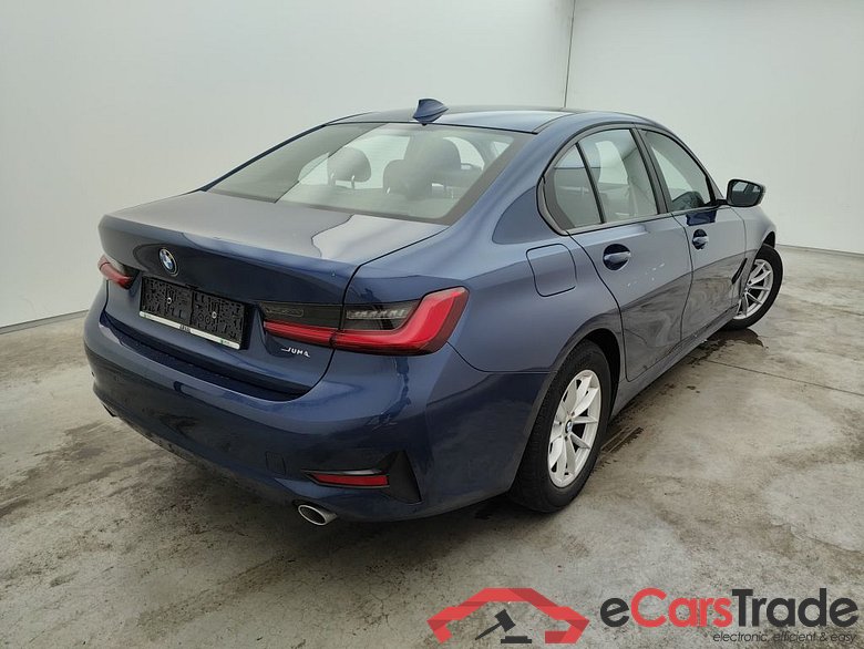 BMW 3 Reeks Berline 316dA (90 kW) 4d #2