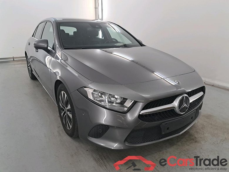 Mercedes A160d Navi 1/2 Sport-Leather KeylessGo Klima PDC ... #2