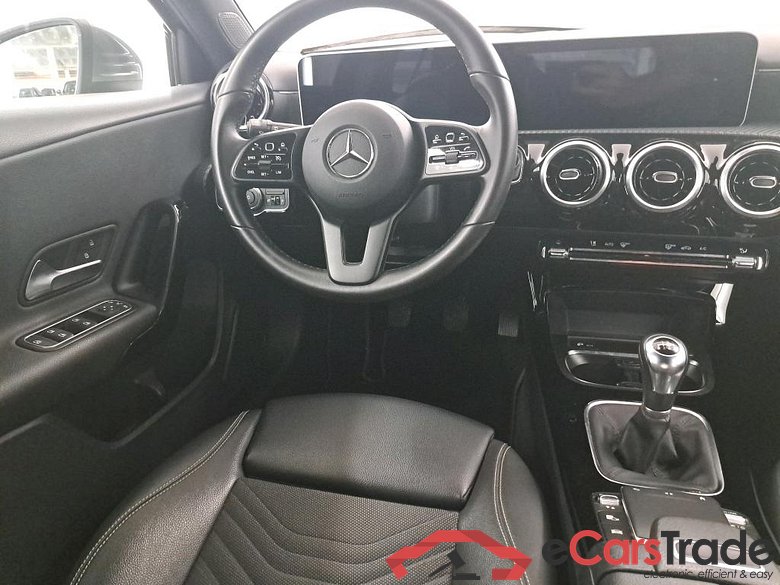 Mercedes A160d Navi 1/2 Sport-Leather KeylessGo Klima PDC ... #6