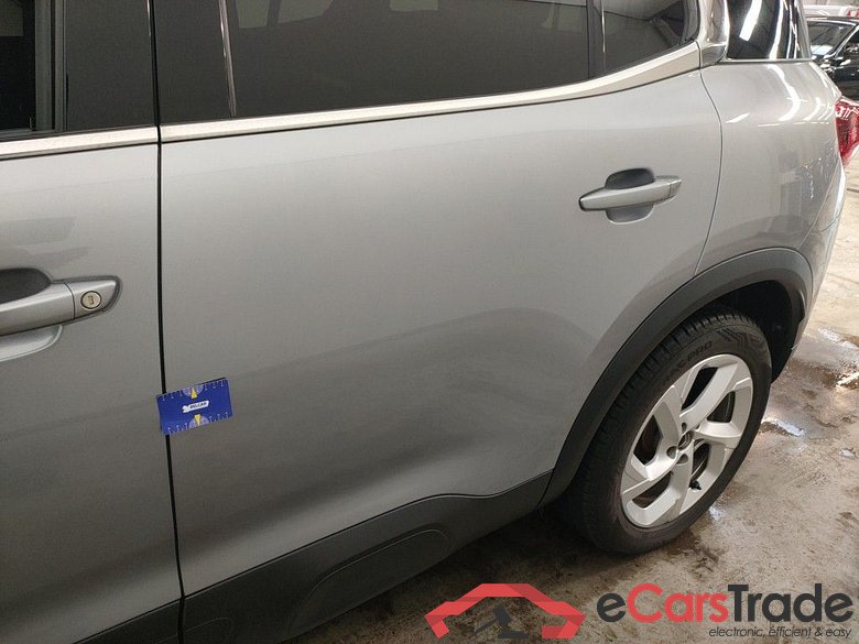 Citroën C5 Aircross 1.2 PureTech 130 S&S MAN6 Live 5d #1