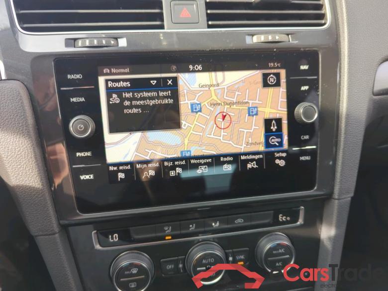 VOLKSWAGEN e-Golf 100 kW #3