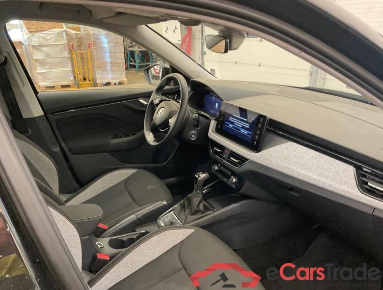 SKODA Kamiq Kamiq Corporate 1.0 TSI 85kW (115ch) DSG7 #4