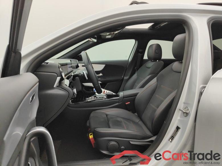 Mercedes-Benz A-Klasse Limousine A 180d Business Solution Aut. 4d #3