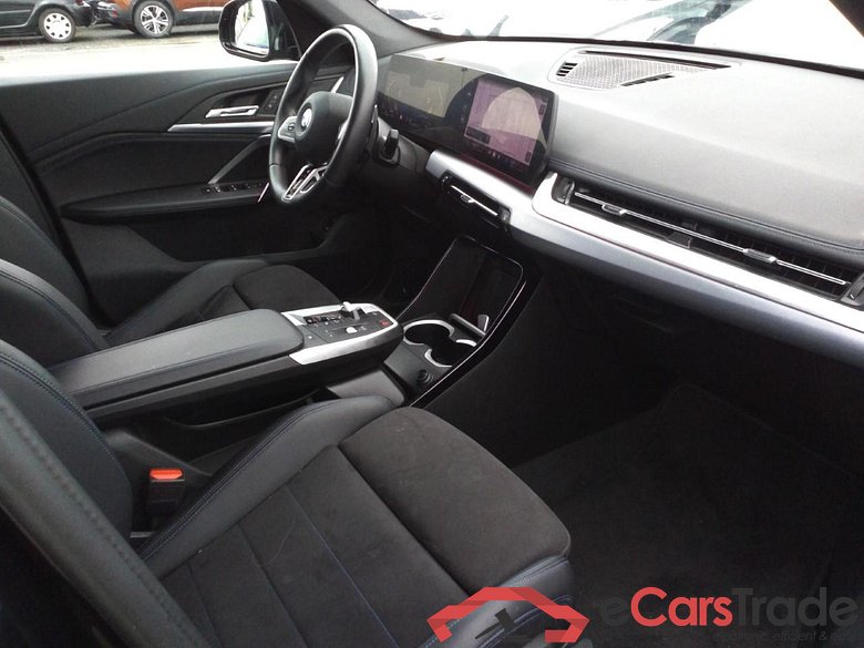 X1 SDRIVE 20i 170CH M SPORT #3