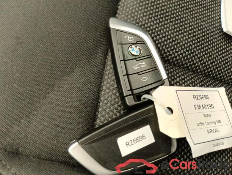 BMW 3 TOURING DIESEL - 2019 318 dA 150hp MHD AdBlue 5d #4