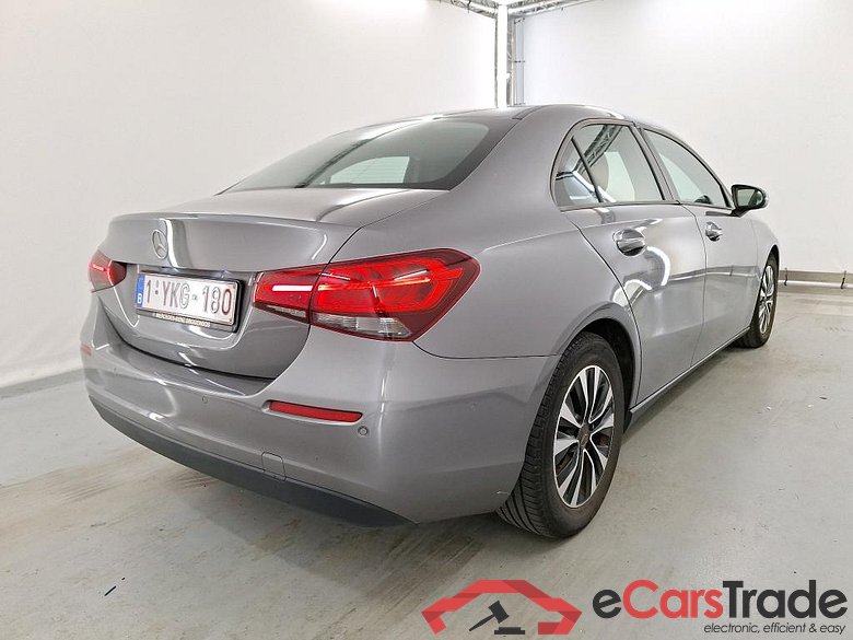 MERCEDES-BENZ CLASS A SEDAN DIESEL (V177) A 180 d Business Solution #4