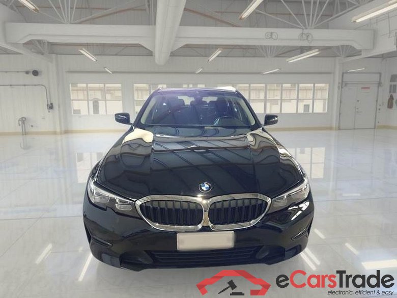 BMW SERIE 3 / 2018 / 5P / STATION WAGON 316D 48V TOURING AUTO #6