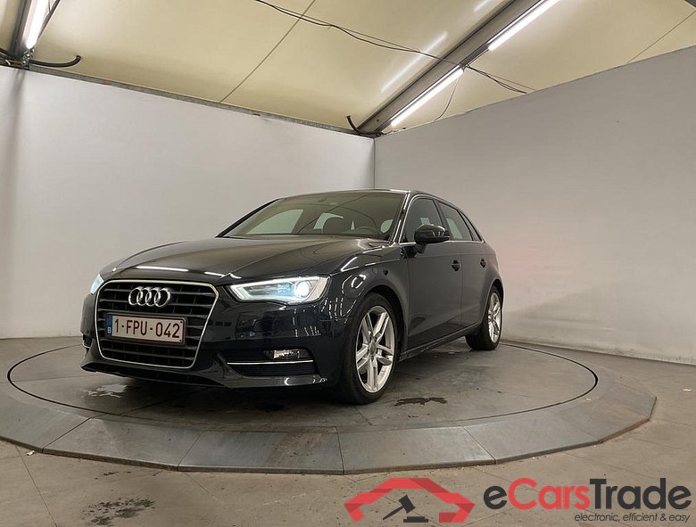 AUDI A3 Sportback Audi A3 Ambition  Sportback 1.4 TFSI COD  103(140) kW(ch) 6 vitesses