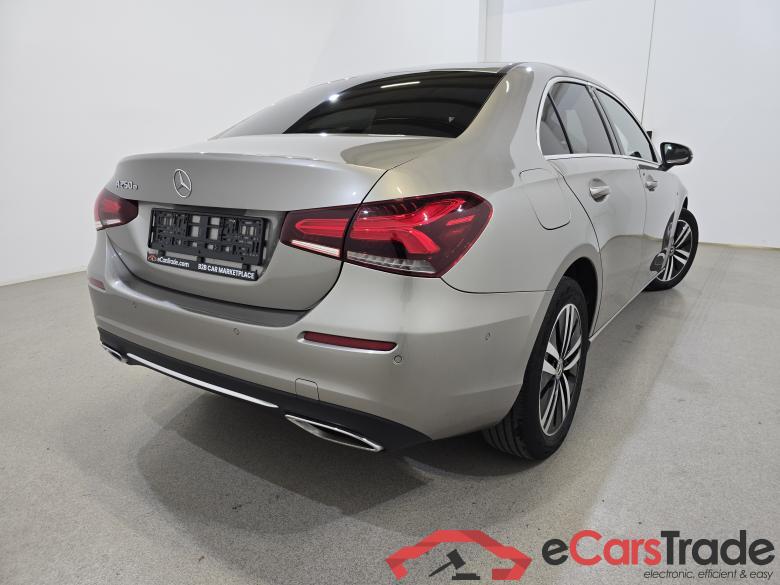 Mercedes A 250e Limousine Plug-In Hybrid Style Plus Aut. LED-Xenon Widescreen Ambient Navi Sport-Leather KeylessGo Camera Klima PDC ... #4