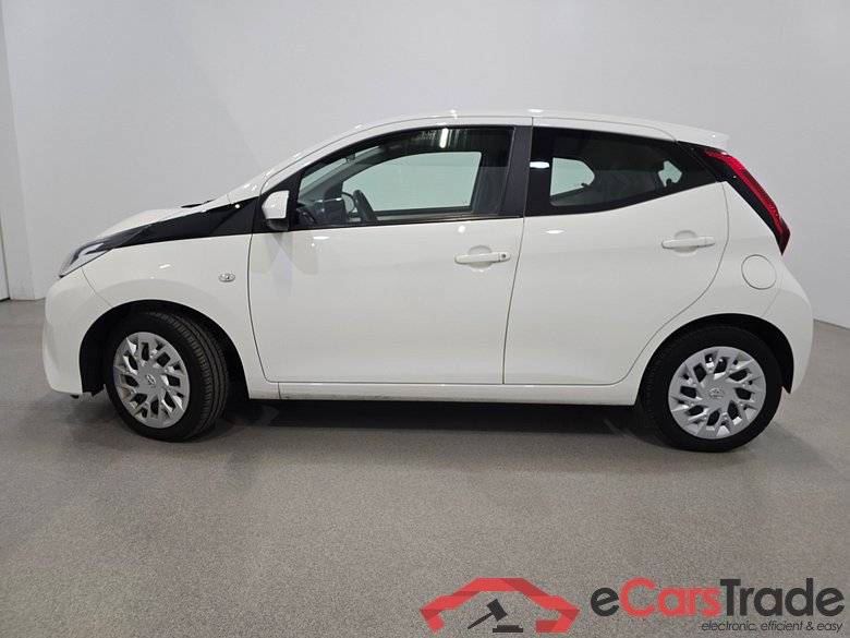 Toyota Aygo X 1.0 VVT-I X-Play Display Camera Klima ... #2