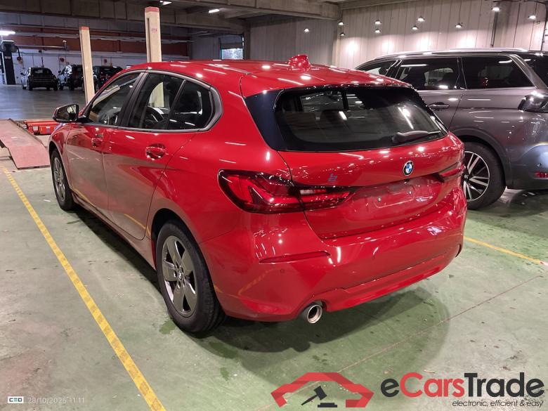 BMW 1 SERIES HATCH 1.5 118IA (100KW) #3