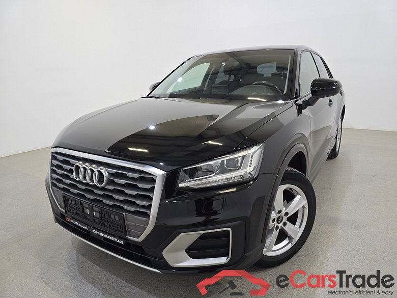 Audi Q2 1.0 30 TFSI LED-Xenon Navi Klima PDC ...