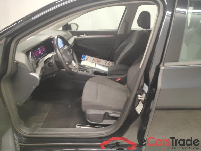 Volkswagen Golf Variant VIII 2.0 TDI 85kW DSG Life 5d #3