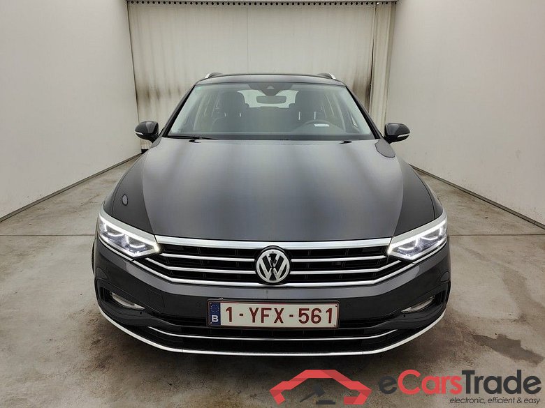 Volkswagen Passat Variant 1.5 TSI OPF DSG7 Elegance Business 5d #5