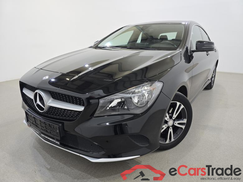 Mercedes CLA 180d Navi 1/2 Sport-Leather Camera Klima ...
