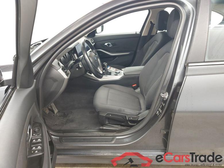BMW 3 Reeks Berline 318d (100 kW) 4d #3