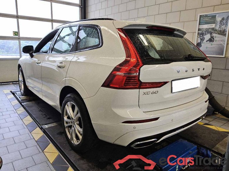Volvo XC60 (03.2017->) DE - SUV5 T8 Twin Engine AWD EU6d, R Design Plug-In (E6d), 2020 - 2021 #4