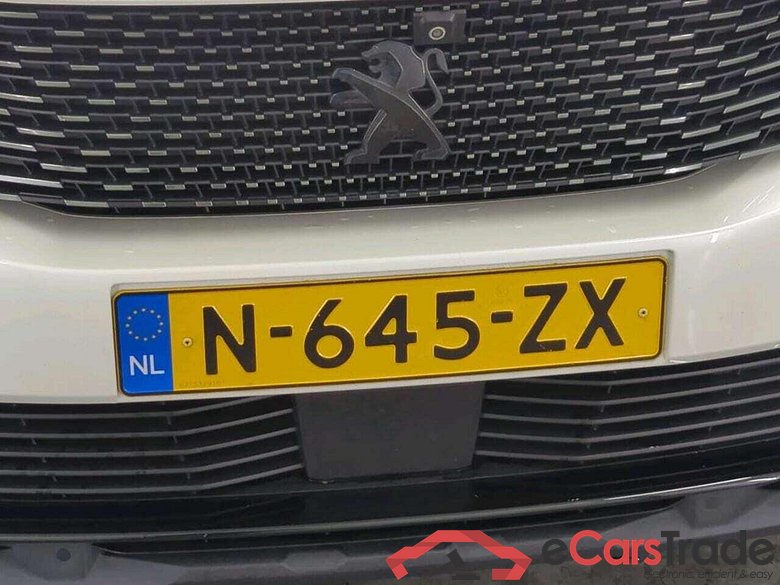 PEUGEOT 3008 1.6 HYbrid BL GT #4