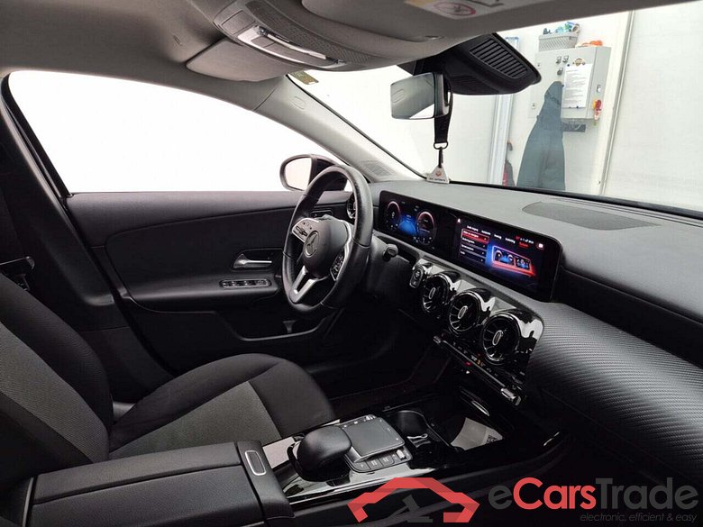 MERCEDES-BENZ A-KLASSE 180D BUSINESS SOLUTION DCT #3