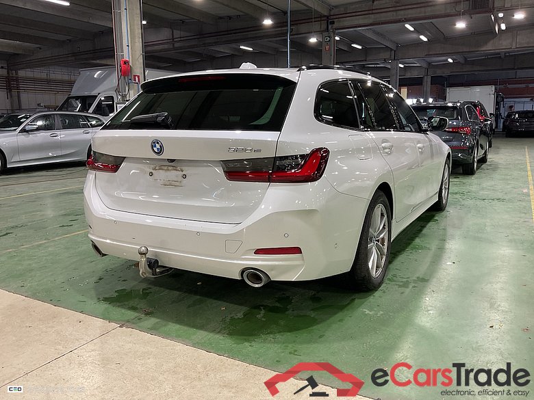 BMW 3 SERIES TOURING 2.0 320E TOURING #4