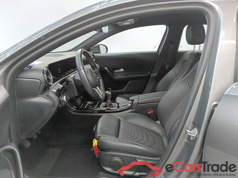 Mercedes-Benz A-Klasse A 160 5d #3