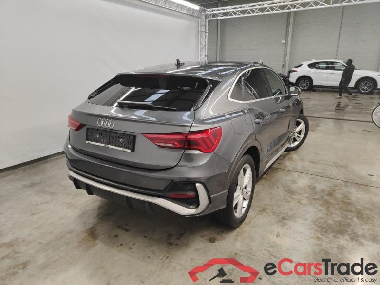 Audi Q3 Sportback 35 TFSI S tronic S Line Business Edition 5d #2