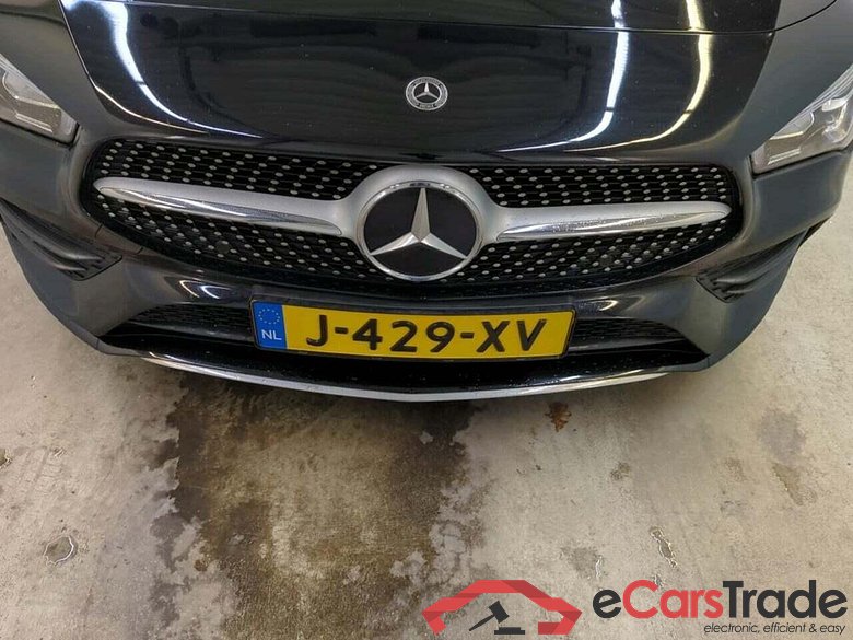 MERCEDES-BENZ CLA-klasse 180 Bus. Sol. AMG #4