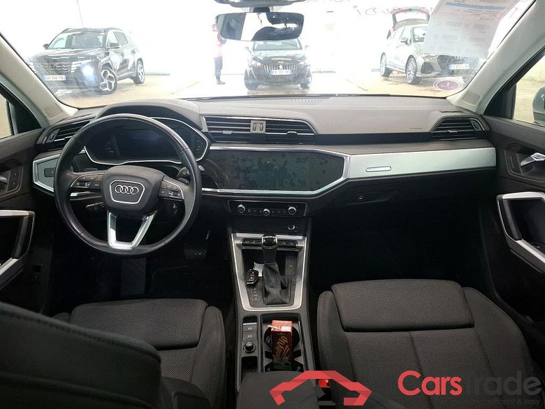 AUDI Q3 / 2018 / 5P / SUV 45 TFSI E 245 S TRONIC BUSINESS LINE #5