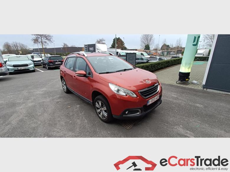 PEUGEOT 2008 1.2i PureTech Active #2