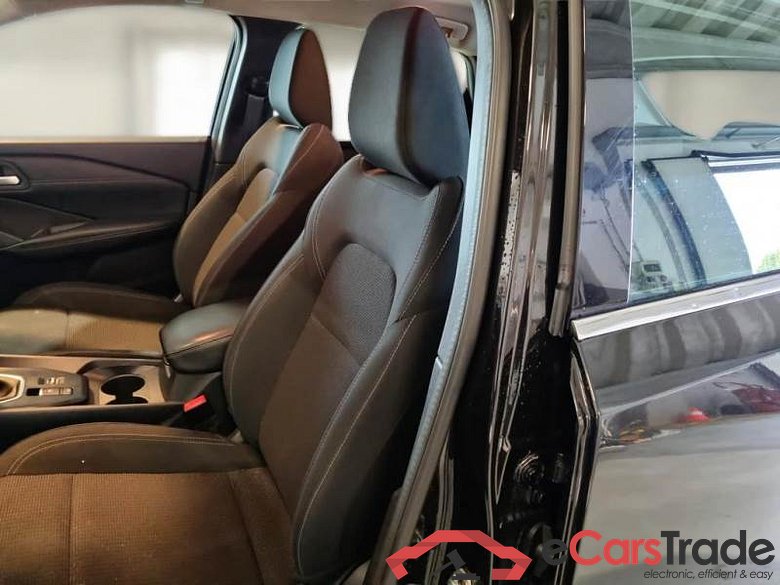 NISSAN QASHQAI / 2021 / 5P / CROSSOVER 1.3 MHEV 140 BUSINESS #3