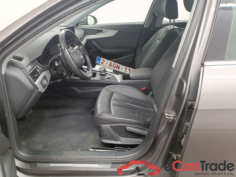 Audi A4 Avant 2.0 30 TDi 100kW S tronic Business Ed 5d #3