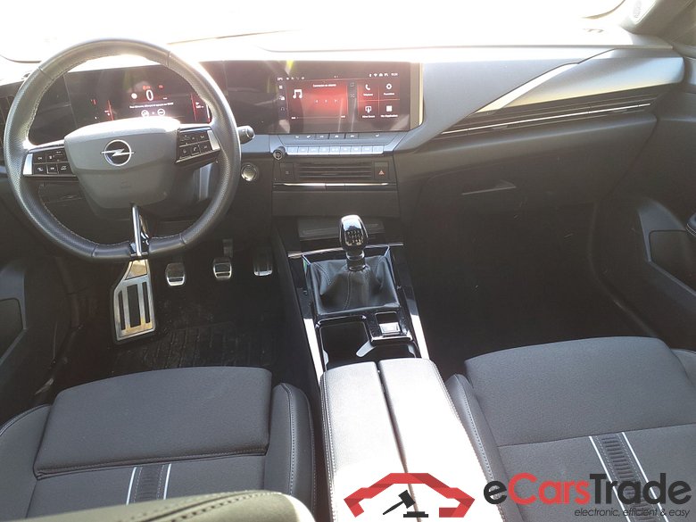 OPEL Astra Sports Tourer 1.2 Turbo 130 GS BVM #4