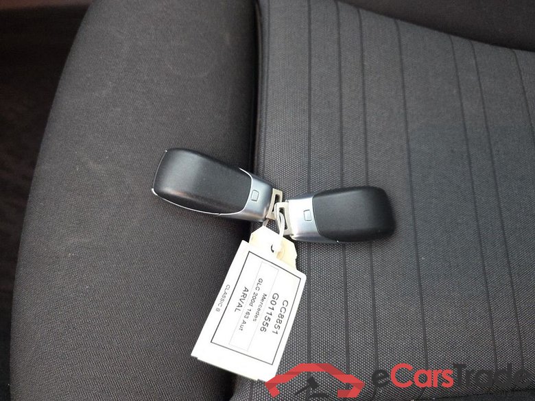 MERCEDES CLASSE GLC DIESEL (X253) - 2019 GLC 200 d (EU6d-TEMP) 5d #4