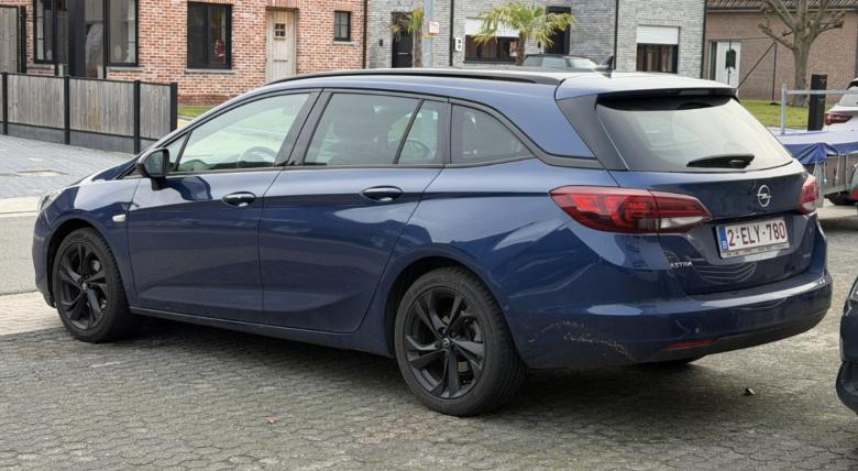Opel Astra Sports Tourer 1.5d Ultimate Aut. LED-Xenon Navi-Pro Sport-Leather KeylessGo Camera Klima PDC ... #4