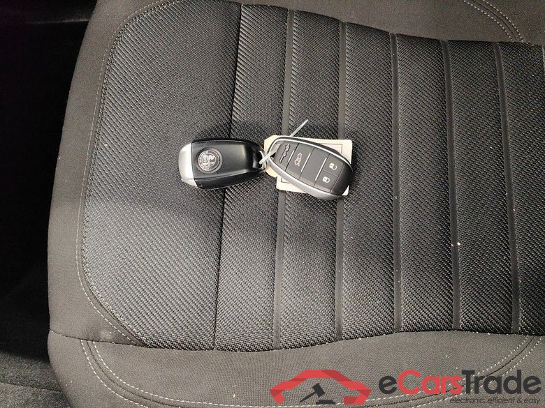 ALFA ROMEO STELVIO DIESEL - 2020 2.2 MJD 190hp AWD Super 5d #4