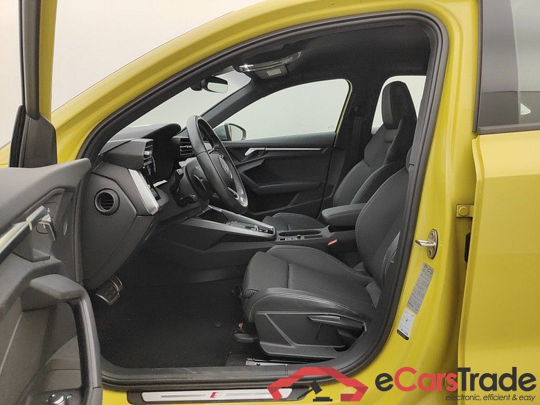 AUDI S3 SEDAN - 2021 2.0 TFSI Quattro S tronic 4d #3