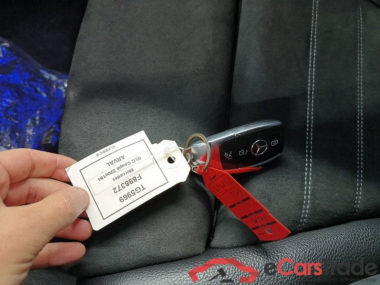 MERCEDES GLC COUPE DIESEL (C253) - 2019 GLC 220 d 194 4-Matic Business Solution (EU6d-TEMP) 5d Auto #4