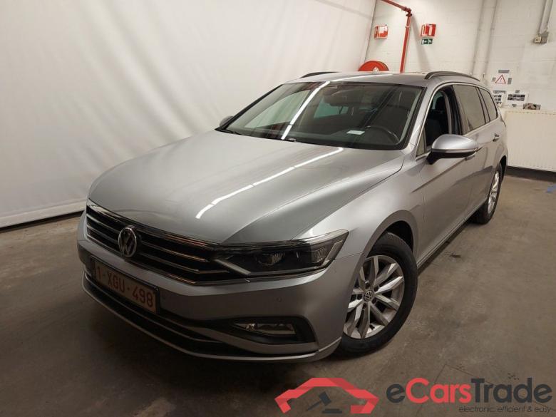 Volkswagen Passat Variant 1.6 TDI SCR DSG7 Style Business 5d #1