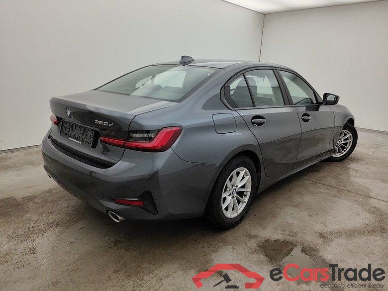 BMW 3 Reeks Berline 320dA (120 kW) 4d #2