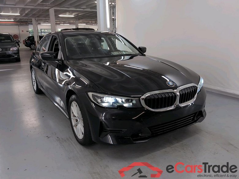BMW 3 - 2019 330eA PHEV Business Plus #2