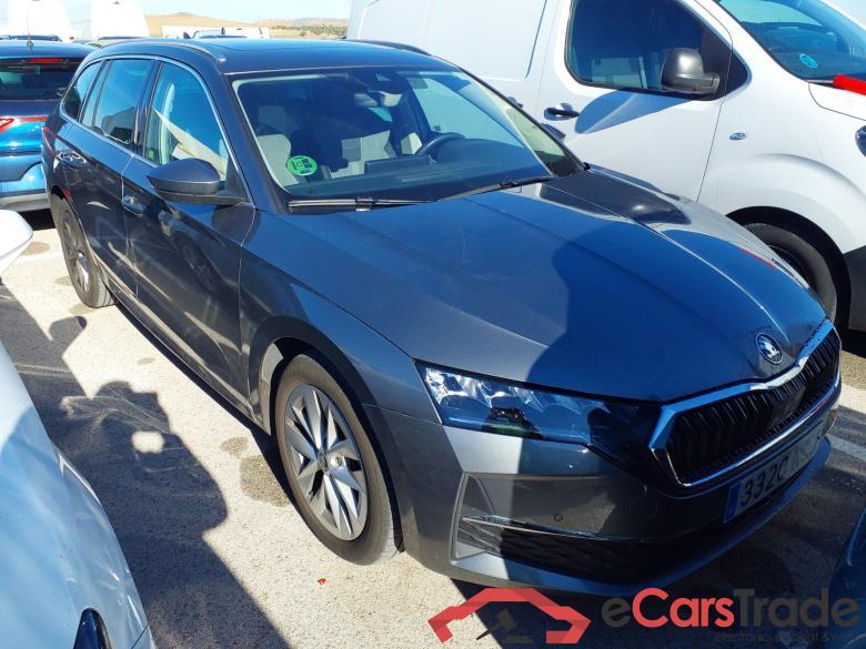 SKODA Octavia 2.0 TDI 110 kW (150CV) DSG 7 vel Automático Combi Design (Pano) #1