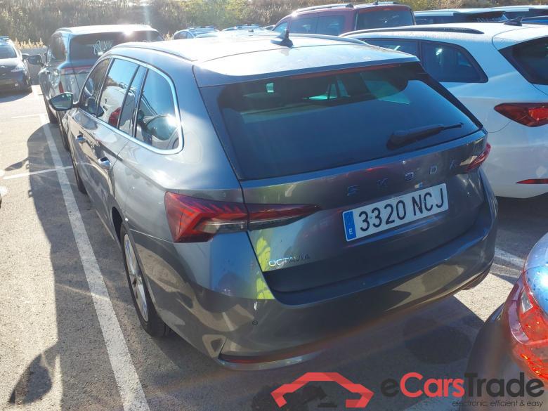 SKODA Octavia 2.0 TDI 110 kW (150CV) DSG 7 vel Automático Combi Design (Pano) #2